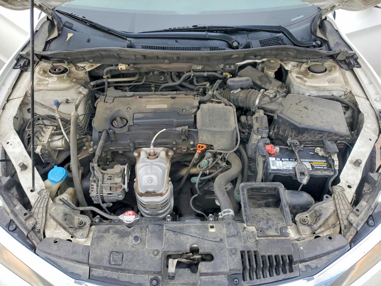 2017 HONDA ACCORD LX photo 11
