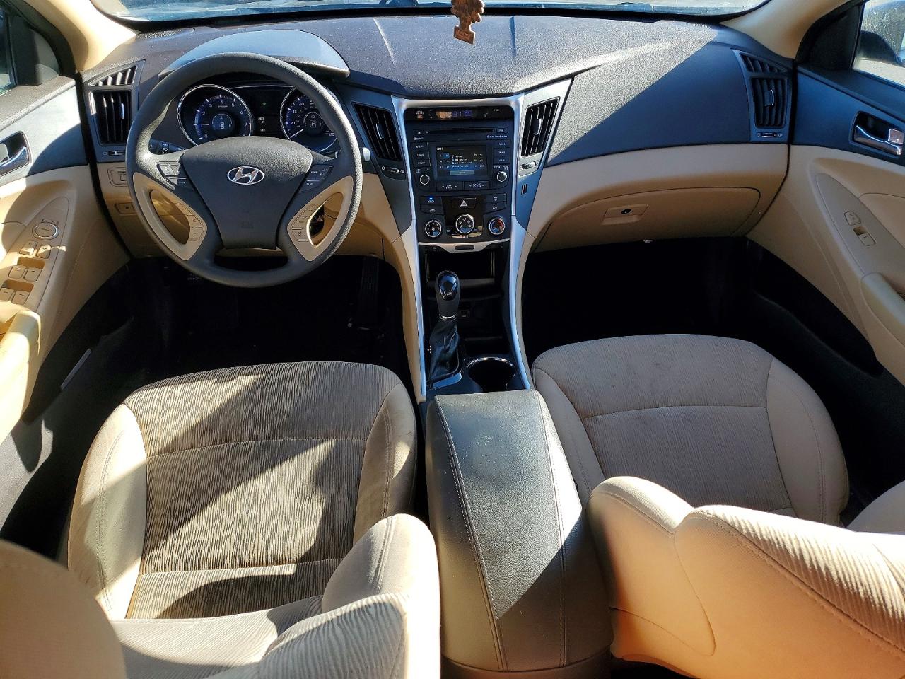 2014 HYUNDAI SONATA GLS photo 8