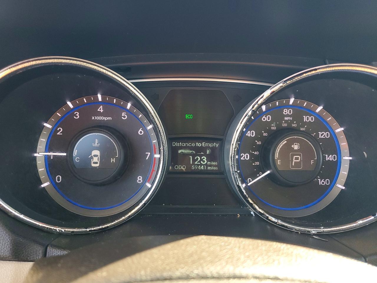 2014 HYUNDAI SONATA GLS photo 9