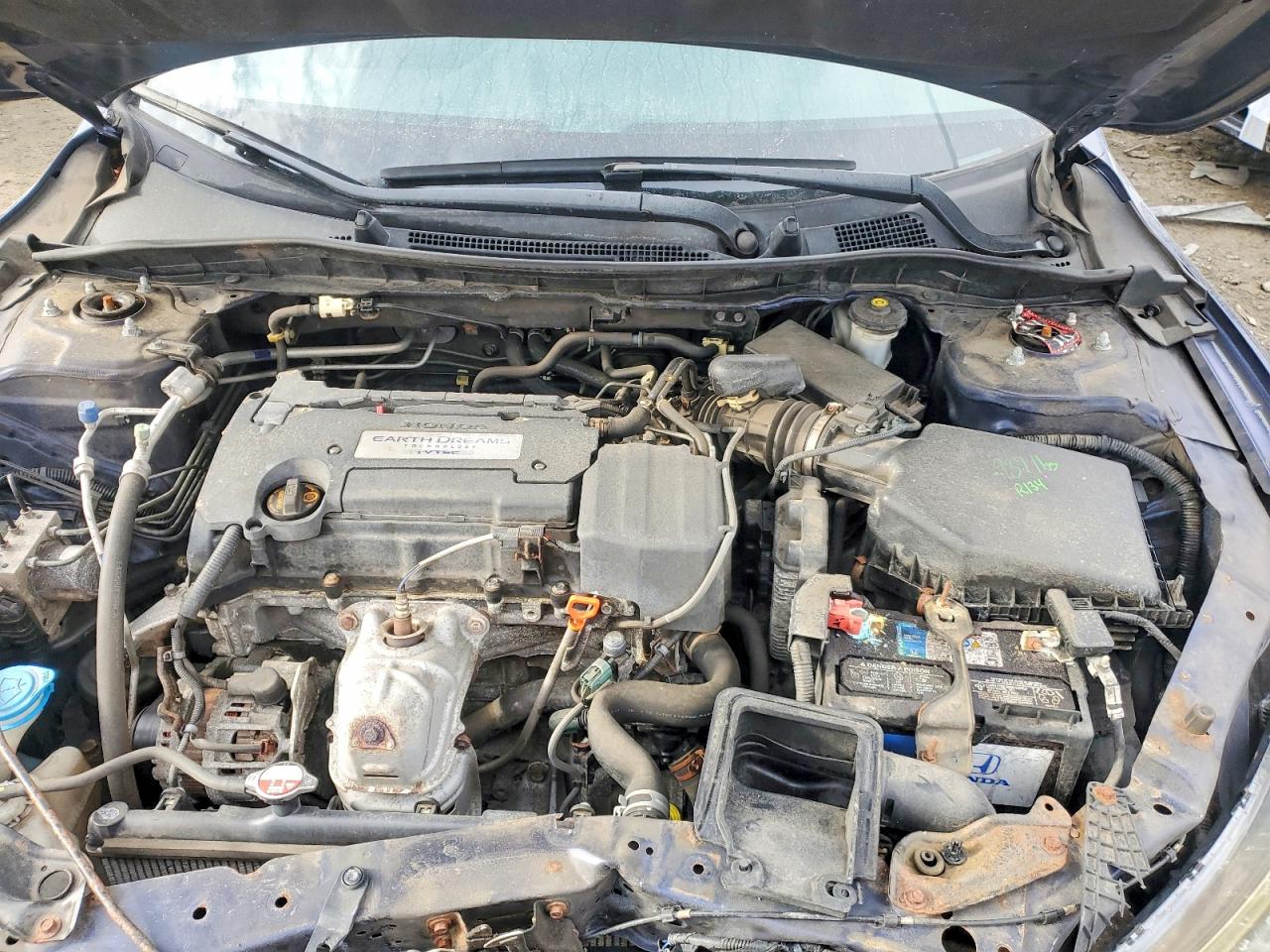 2014 HONDA ACCORD LX photo 11
