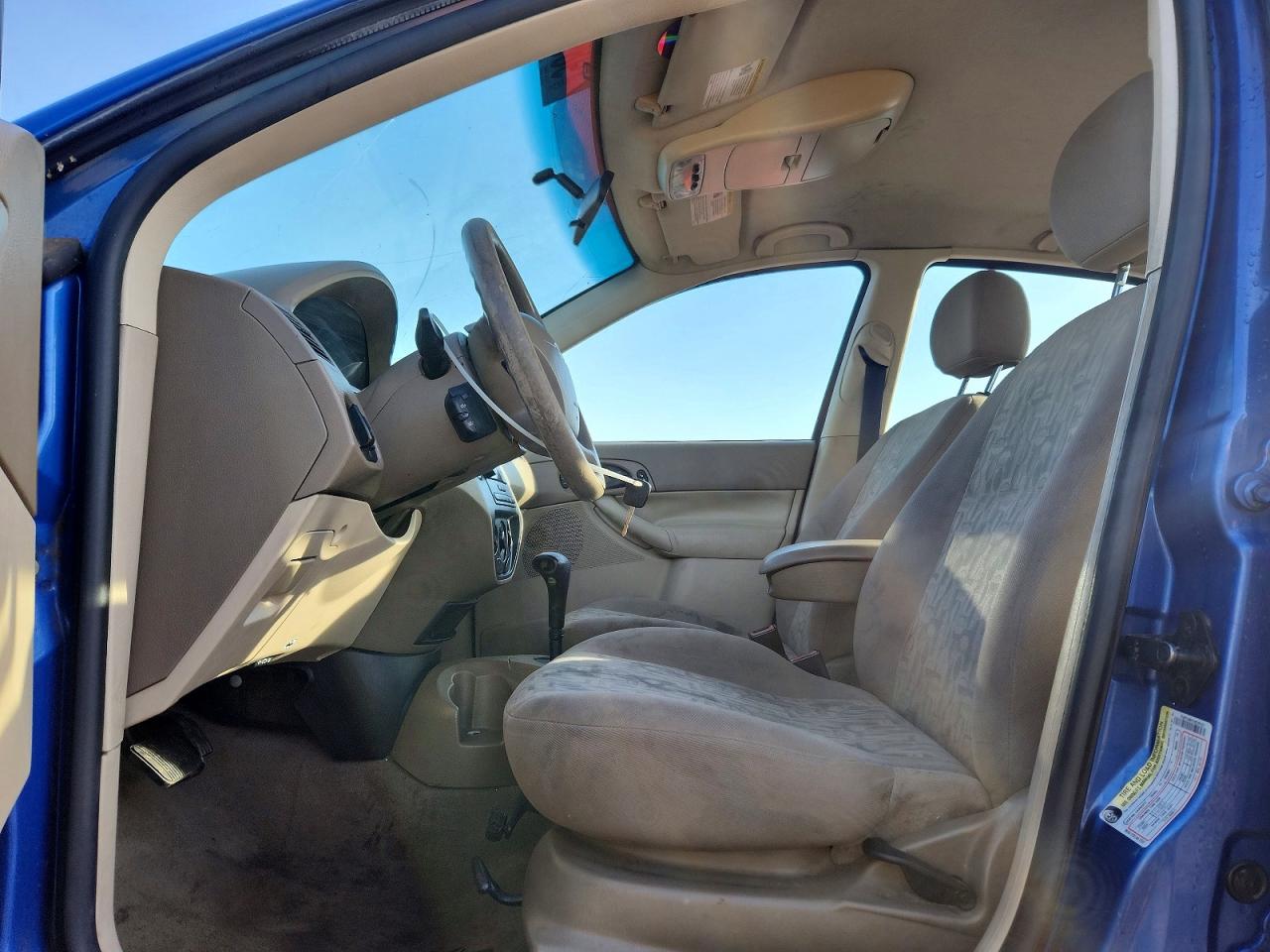 2005 FORD FOCUS ZX4 photo 7