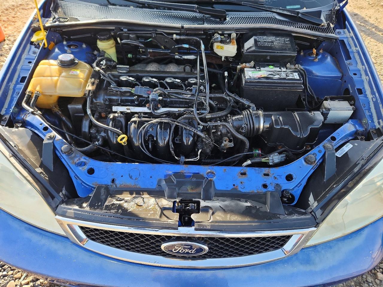2005 FORD FOCUS ZX4 photo 11