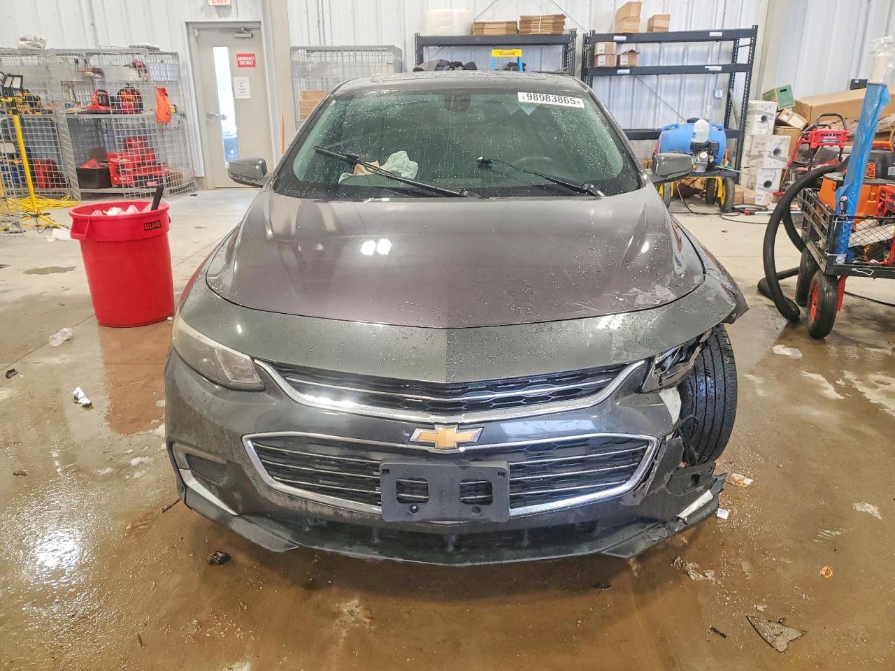 2017 CHEVROLET MALIBU LT photo 9
