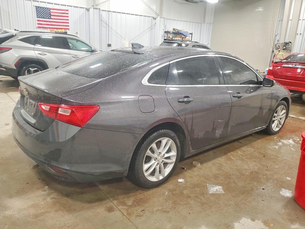 2017 CHEVROLET MALIBU LT photo 5