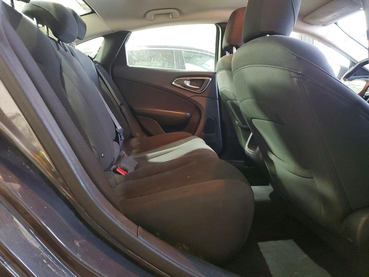 2015 CHRYSLER 200 LIMITED photo 19