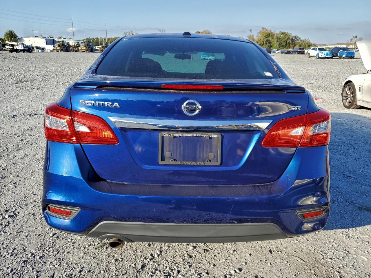 2016 NISSAN SENTRA S photo 6