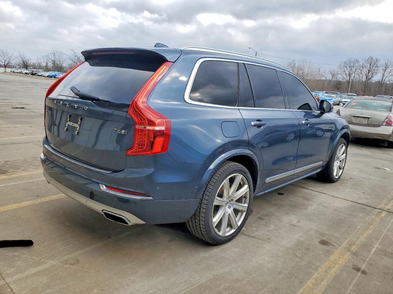 2019 VOLVO XC90 T6 INSCRIPTION photo 3