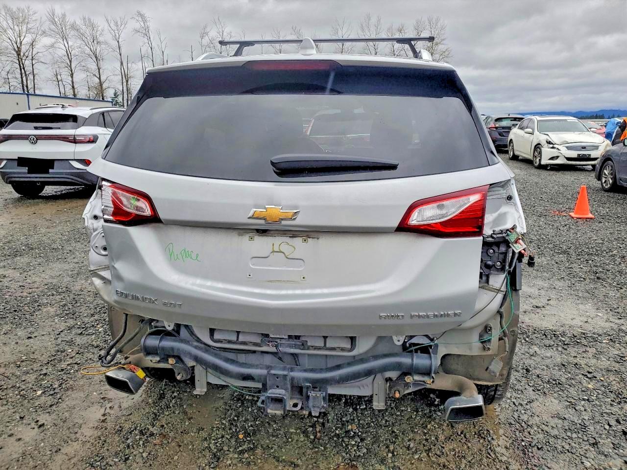 2020 CHEVROLET EQUINOX PREMIER photo 6