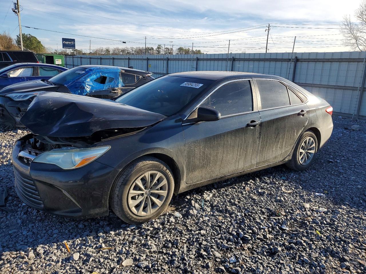 2015 TOYOTA CAMRY