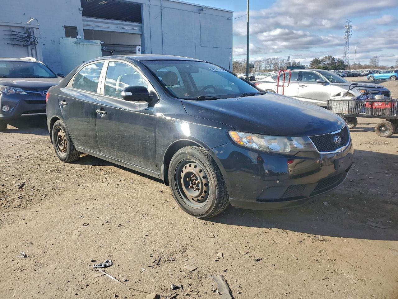 2010 KIA FORTE EX photo 4