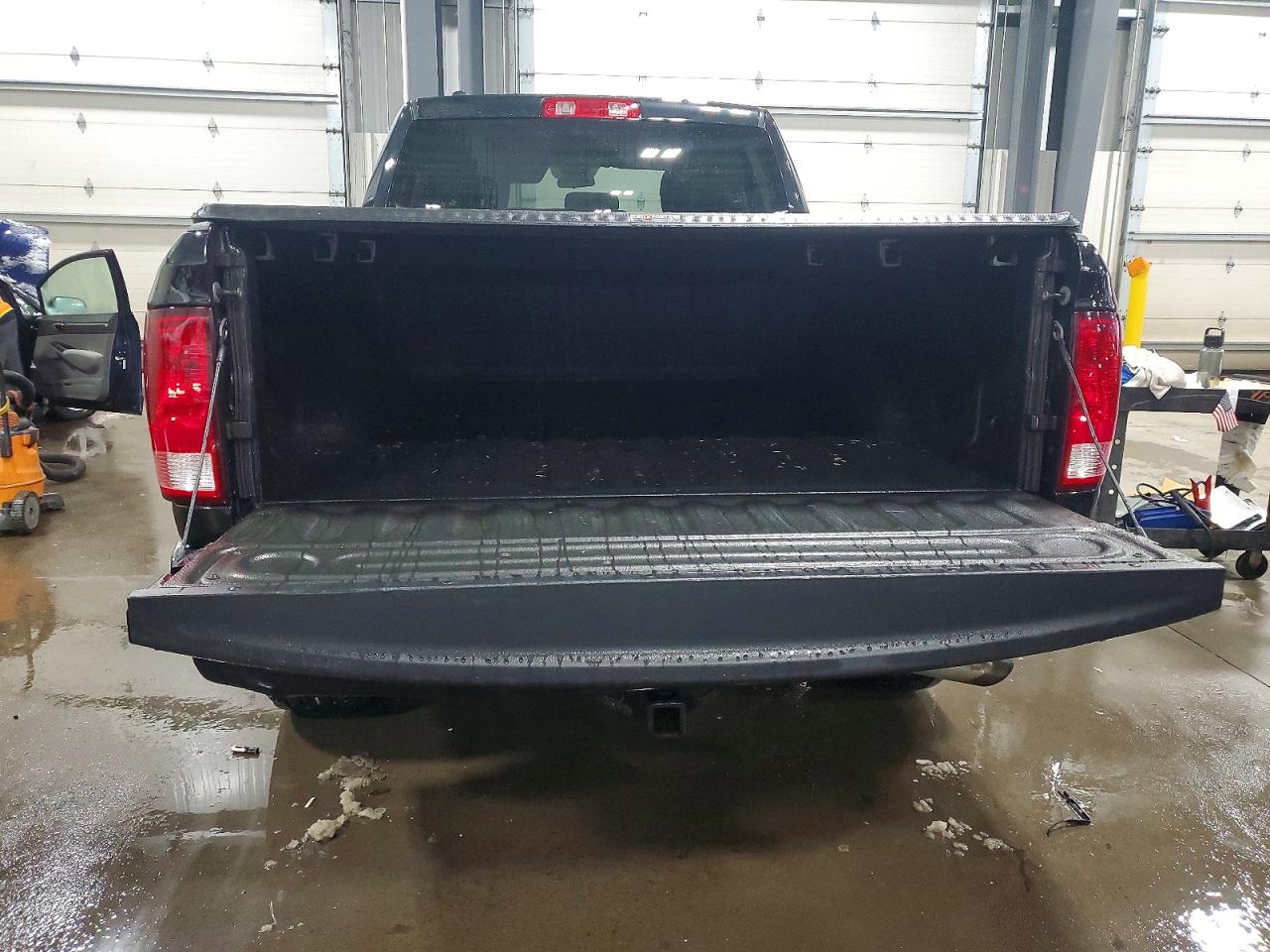 2018 RAM 1500 ST photo 6