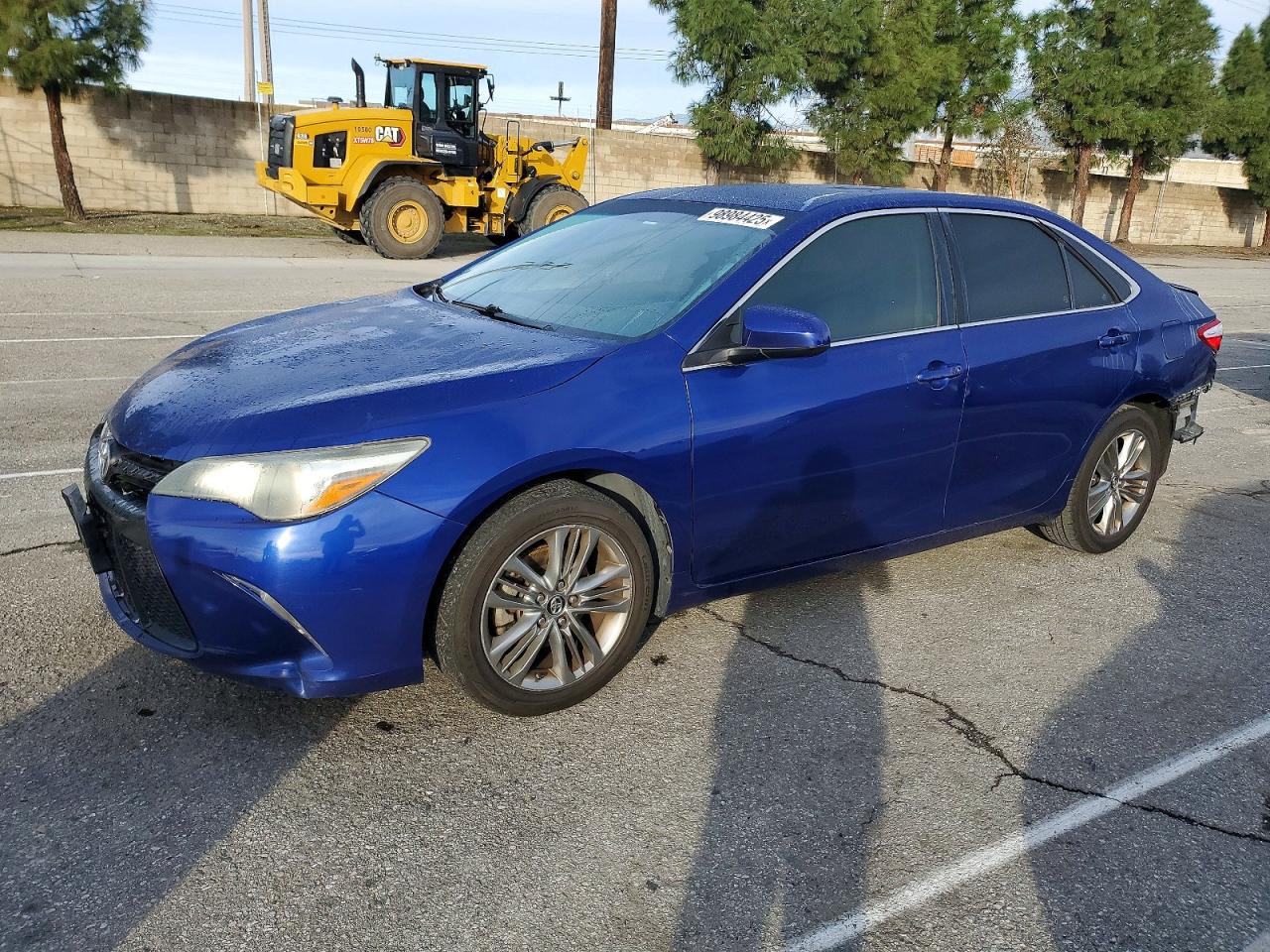 2016 TOYOTA CAMRY