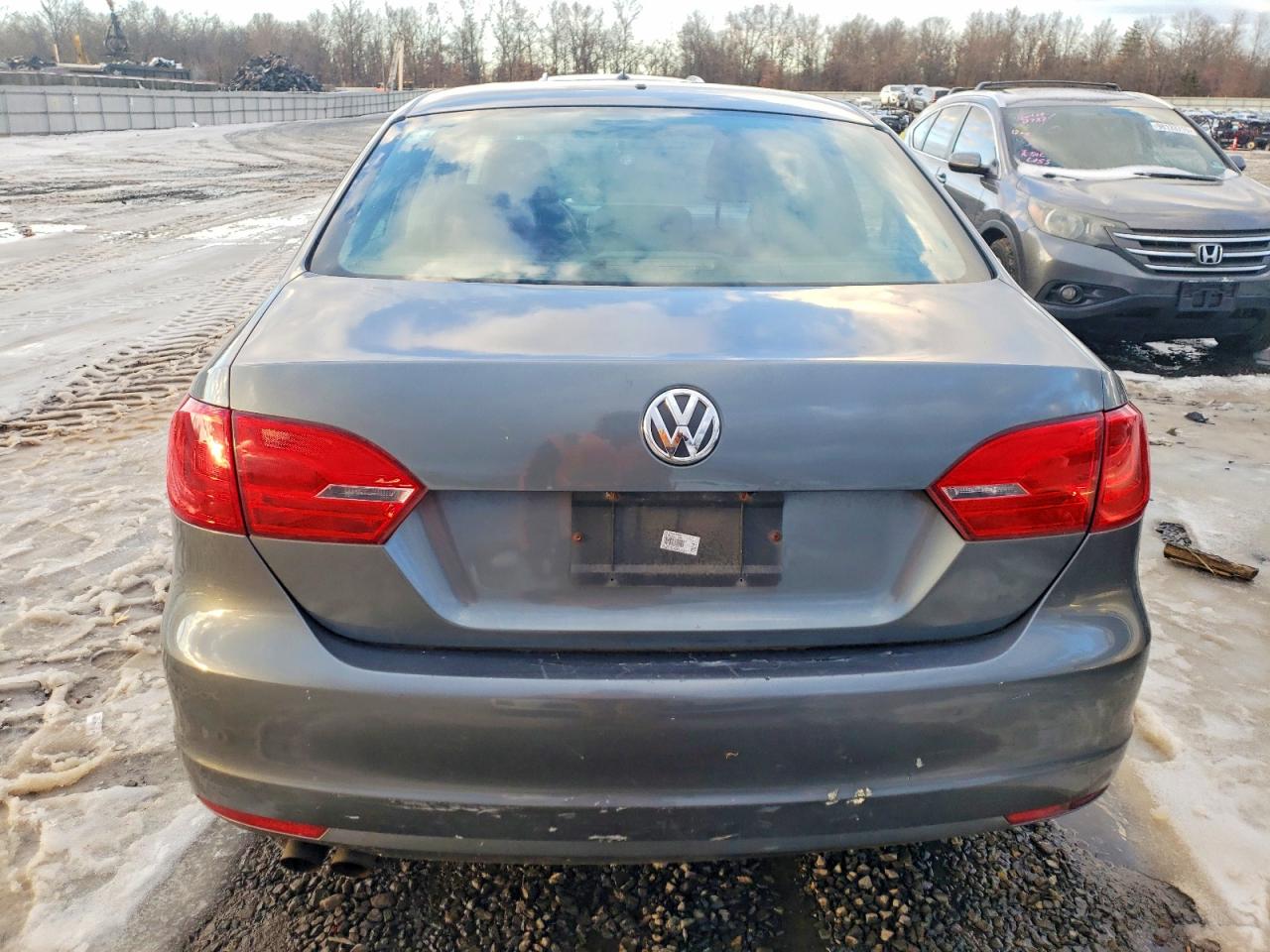 2011 VOLKSWAGEN JETTA SE photo 6