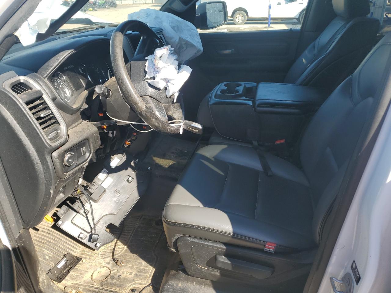 2023 RAM 1500 TRADESMAN photo 13