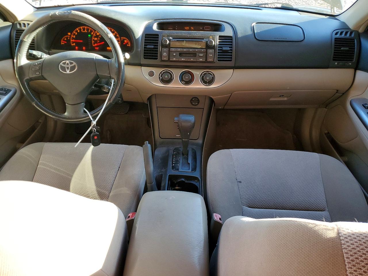2005 TOYOTA CAMRY LE photo 8
