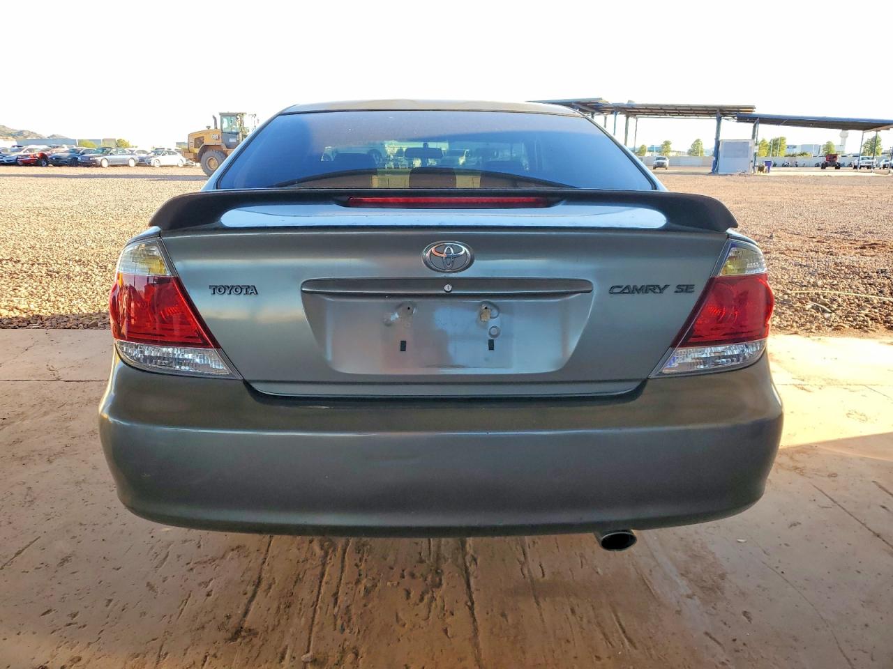 2005 TOYOTA CAMRY LE photo 6
