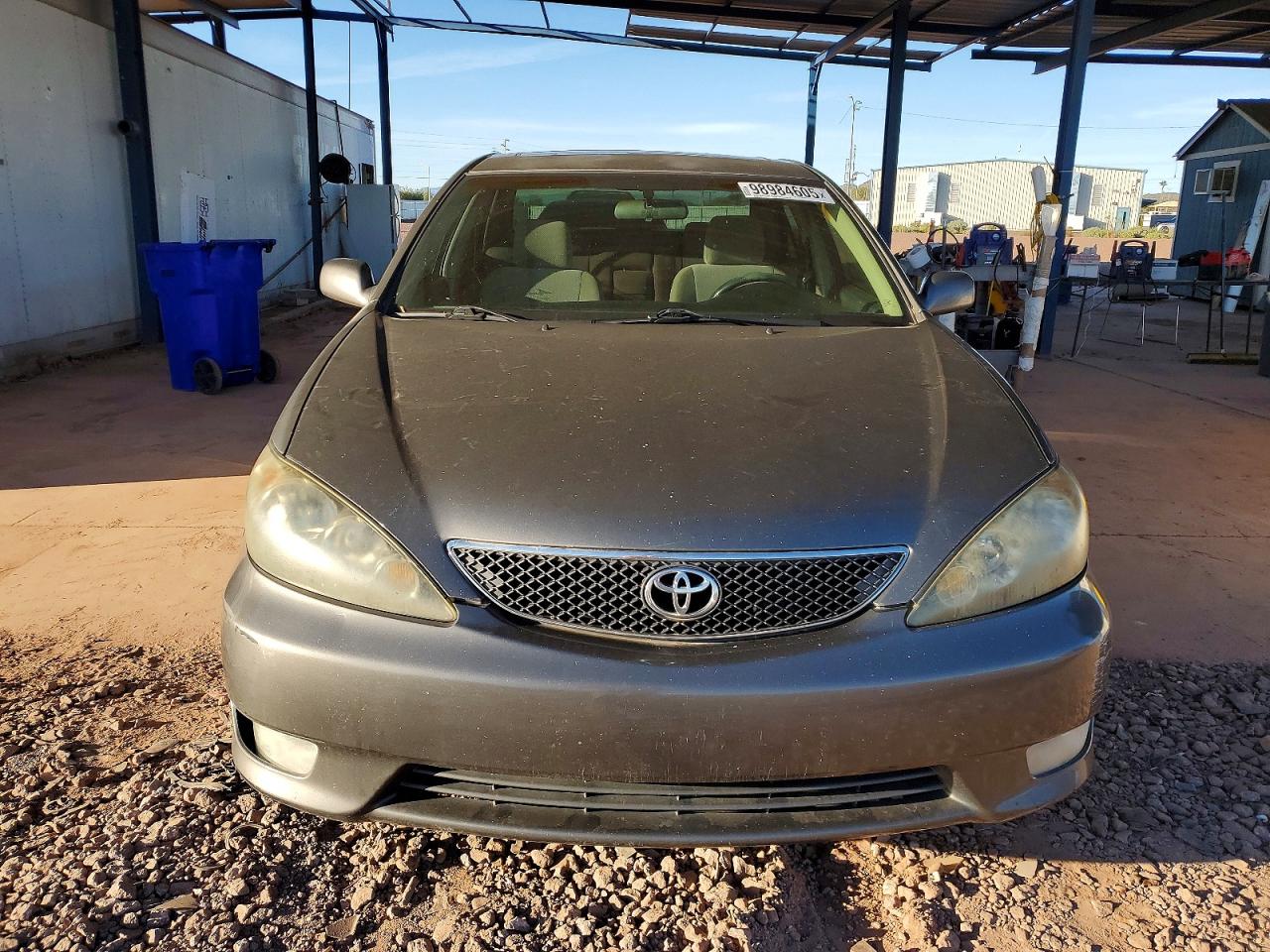2005 TOYOTA CAMRY LE photo 5