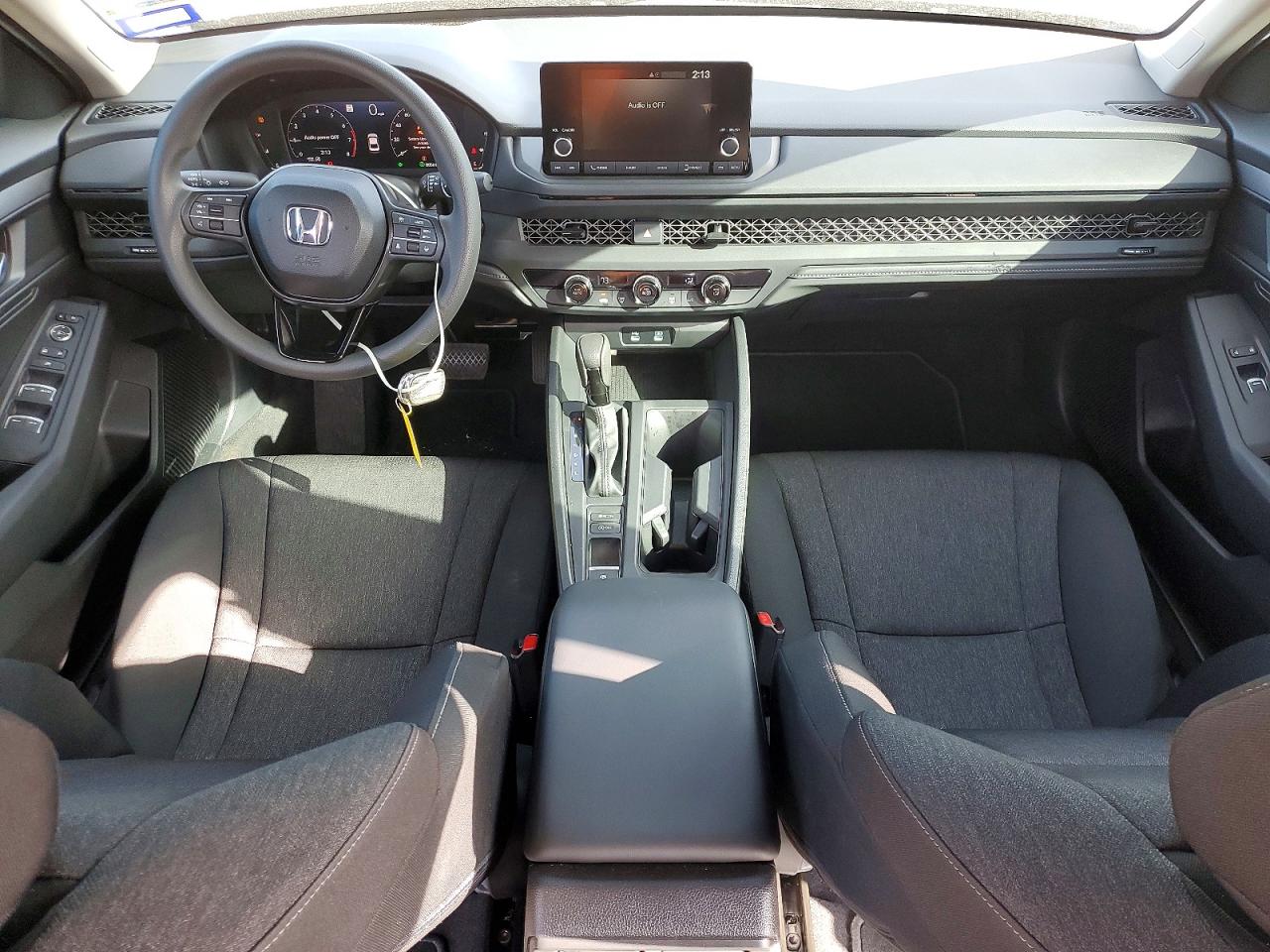 2025 HONDA ACCORD LX photo 8
