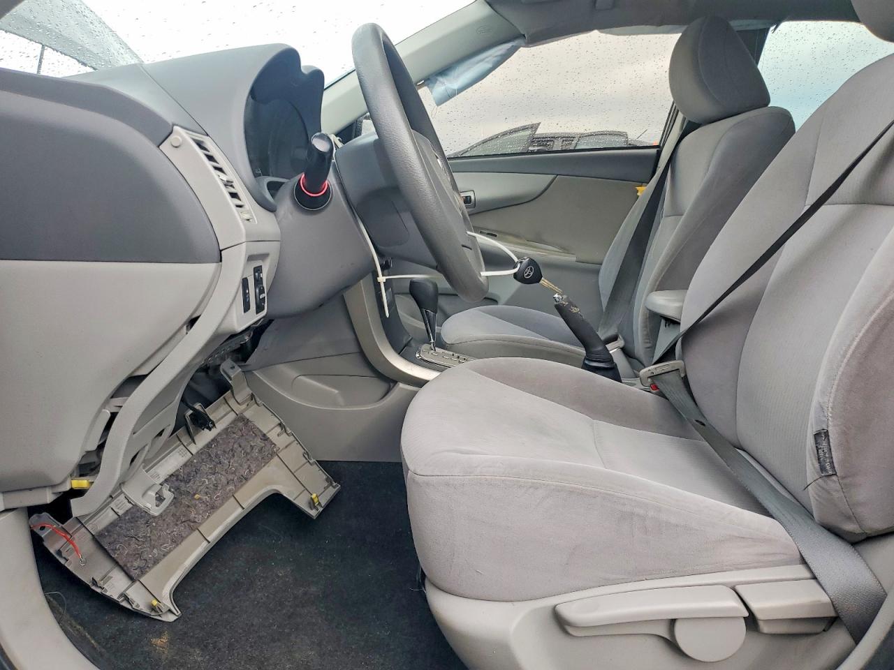 2010 TOYOTA COROLLA BASE photo 7