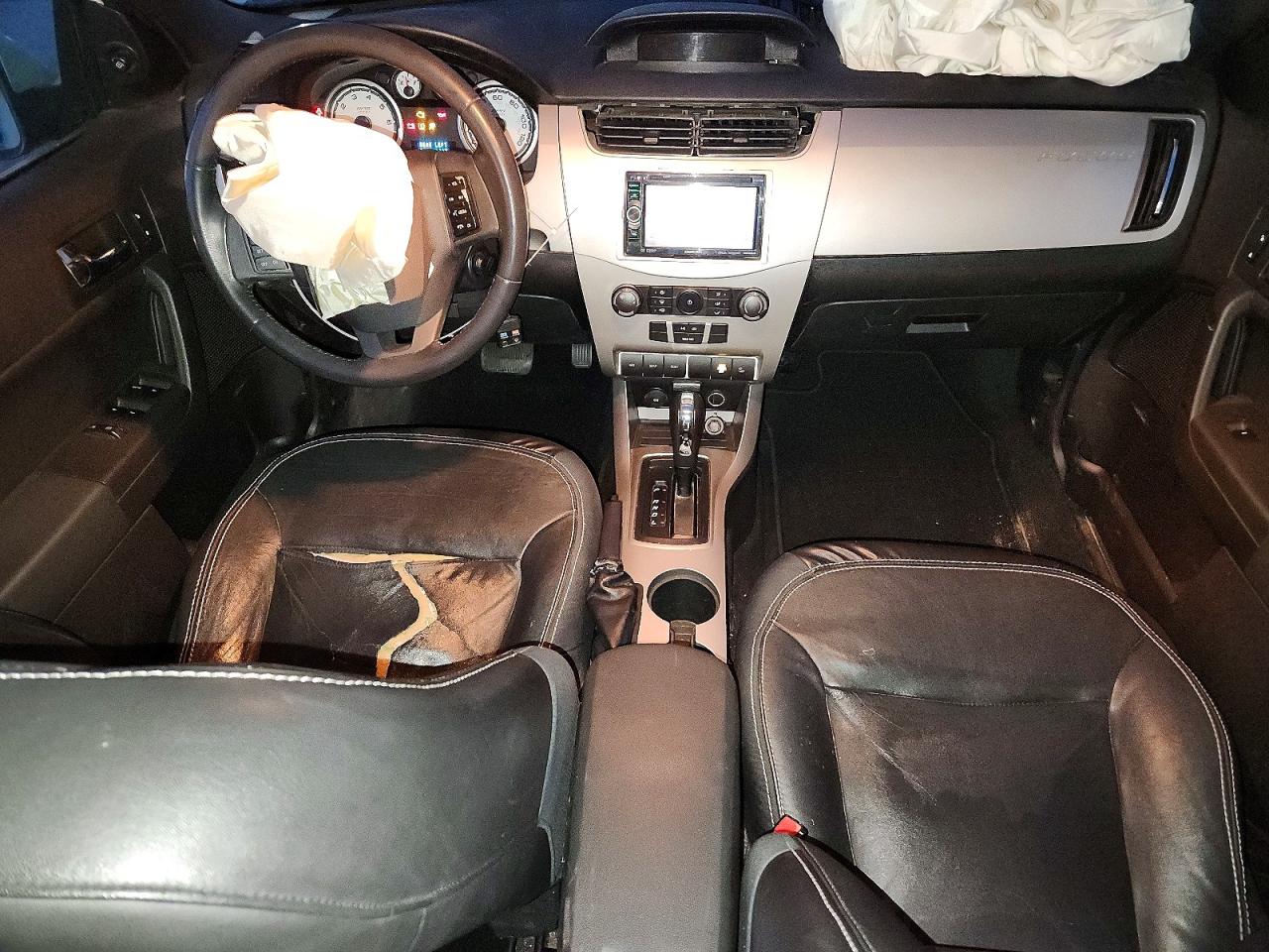 2008 FORD FOCUS SE photo 8