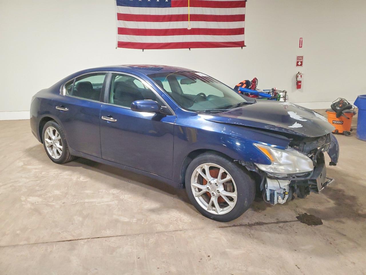 2013 NISSAN MAXIMA S photo 4