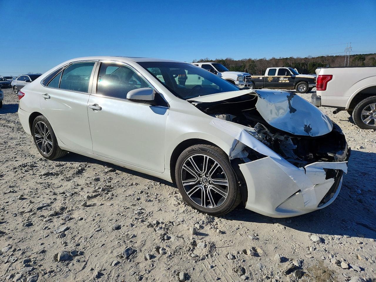 2016 TOYOTA CAMRY LE photo 7