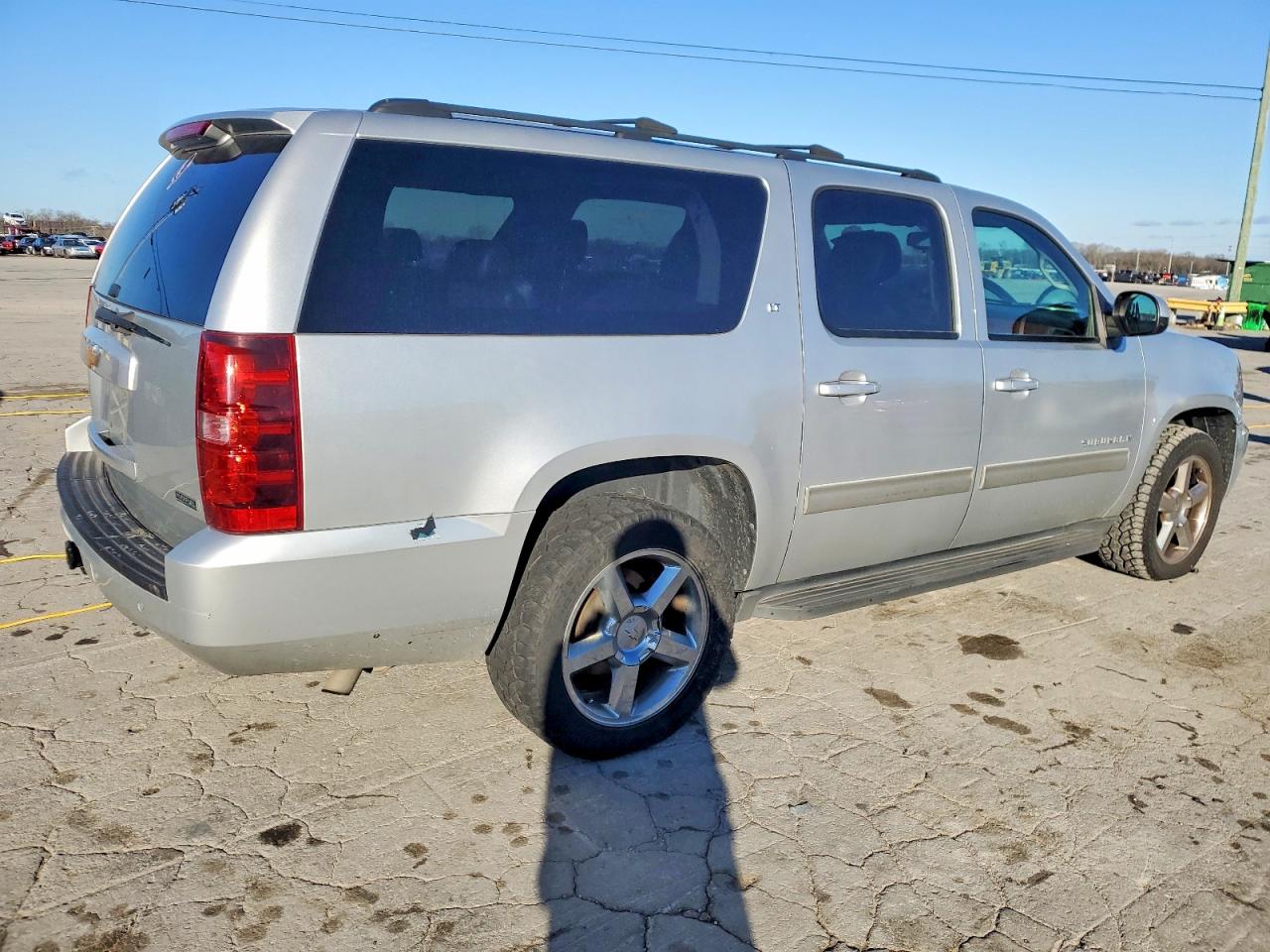 2012 CHEVROLET SUBURBAN C1500 LT photo 3
