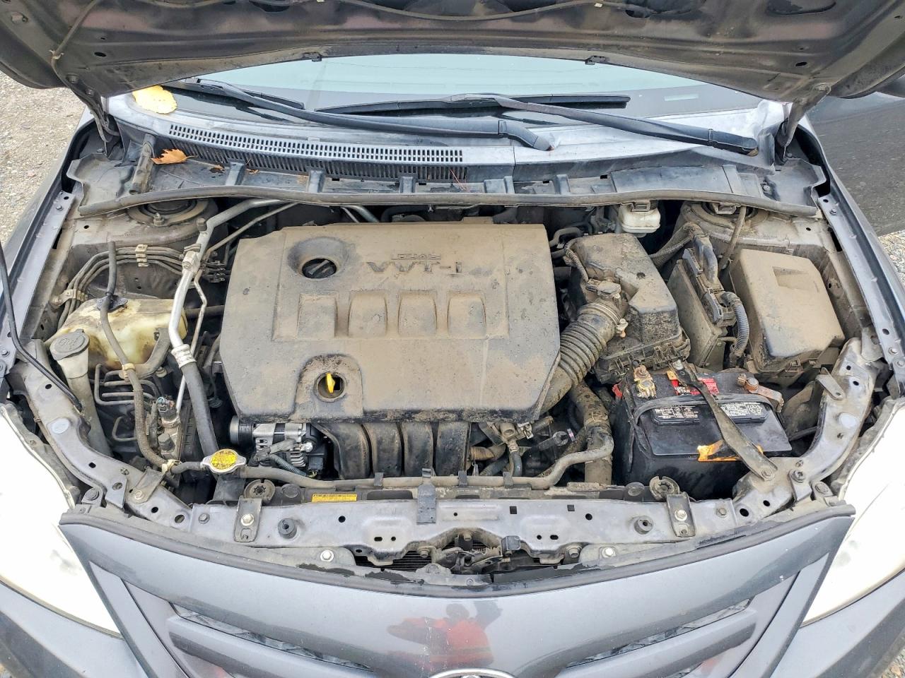 2012 TOYOTA COROLLA BASE photo 11