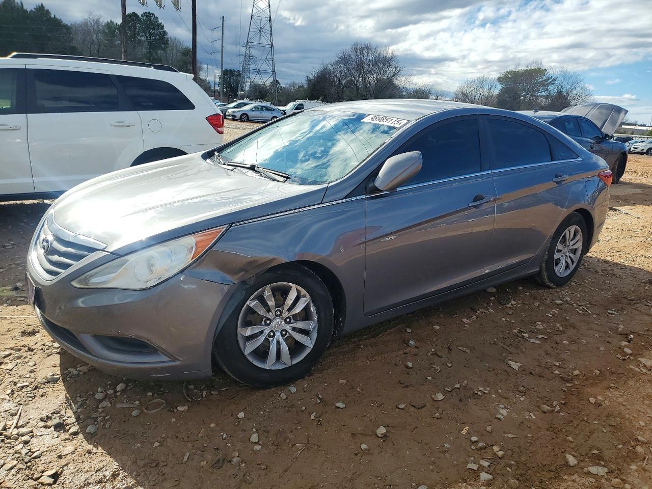 2011 HYUNDAI SONATA