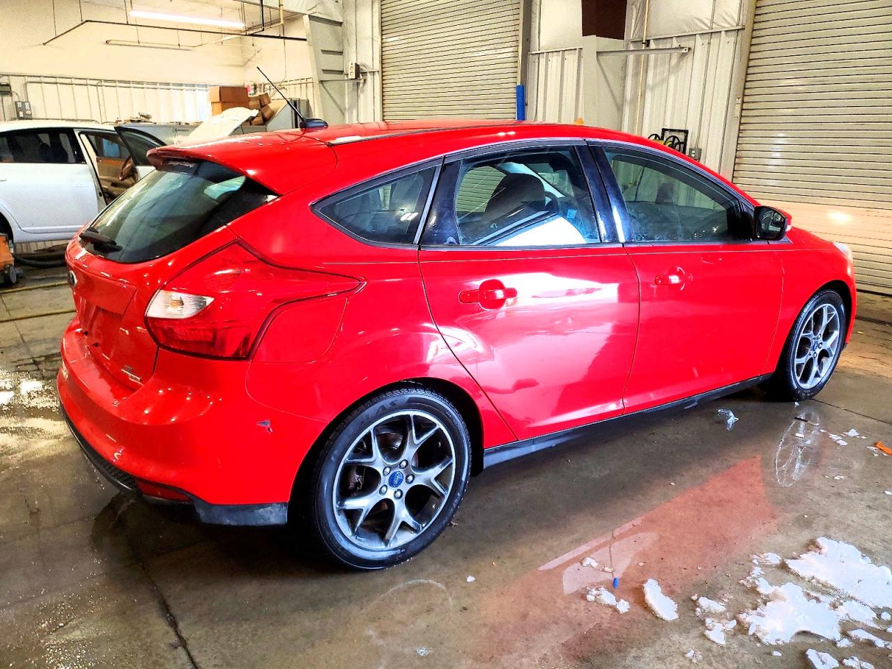2014 FORD FOCUS SE photo 3