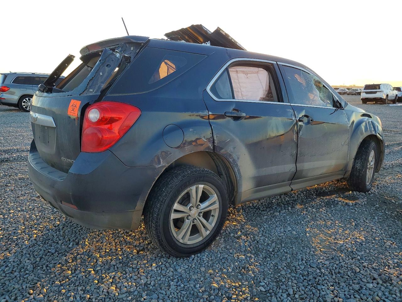 2015 CHEVROLET EQUINOX LS photo 3