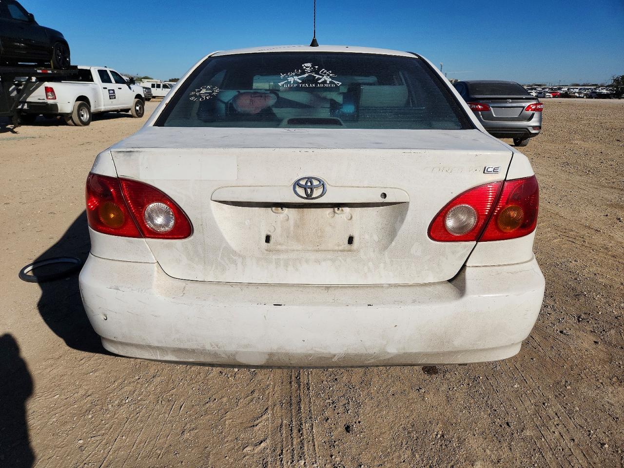 2003 TOYOTA COROLLA CE photo 16