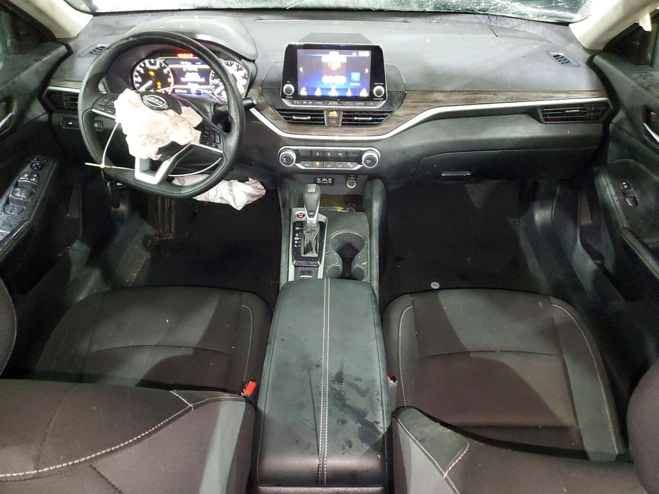 2025 NISSAN ALTIMA SV photo 8