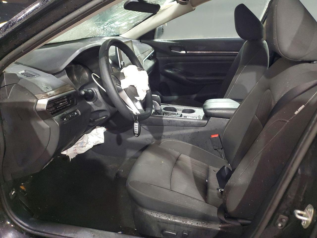 2025 NISSAN ALTIMA SV photo 7