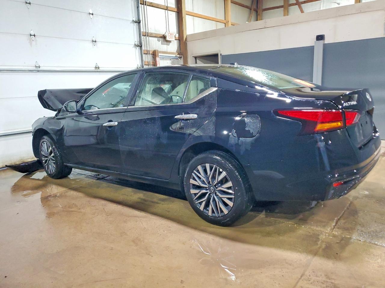 2025 NISSAN ALTIMA SV photo 2