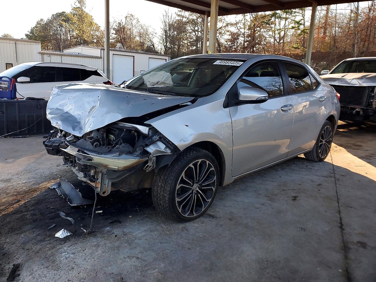 2016 TOYOTA COROLLA