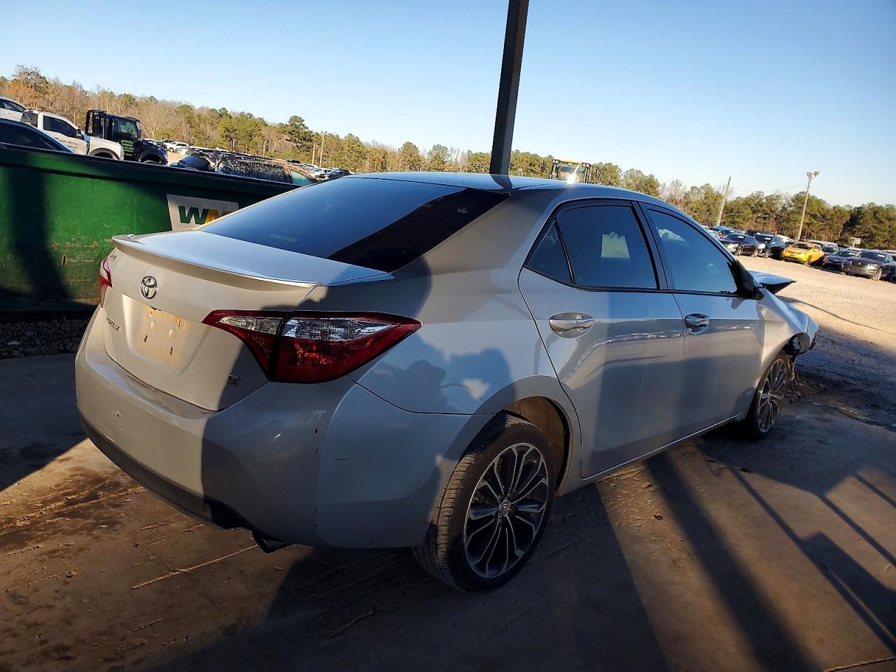 2016 TOYOTA COROLLA L photo 3