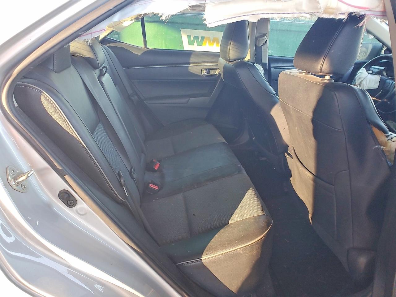 2016 TOYOTA COROLLA L photo 10