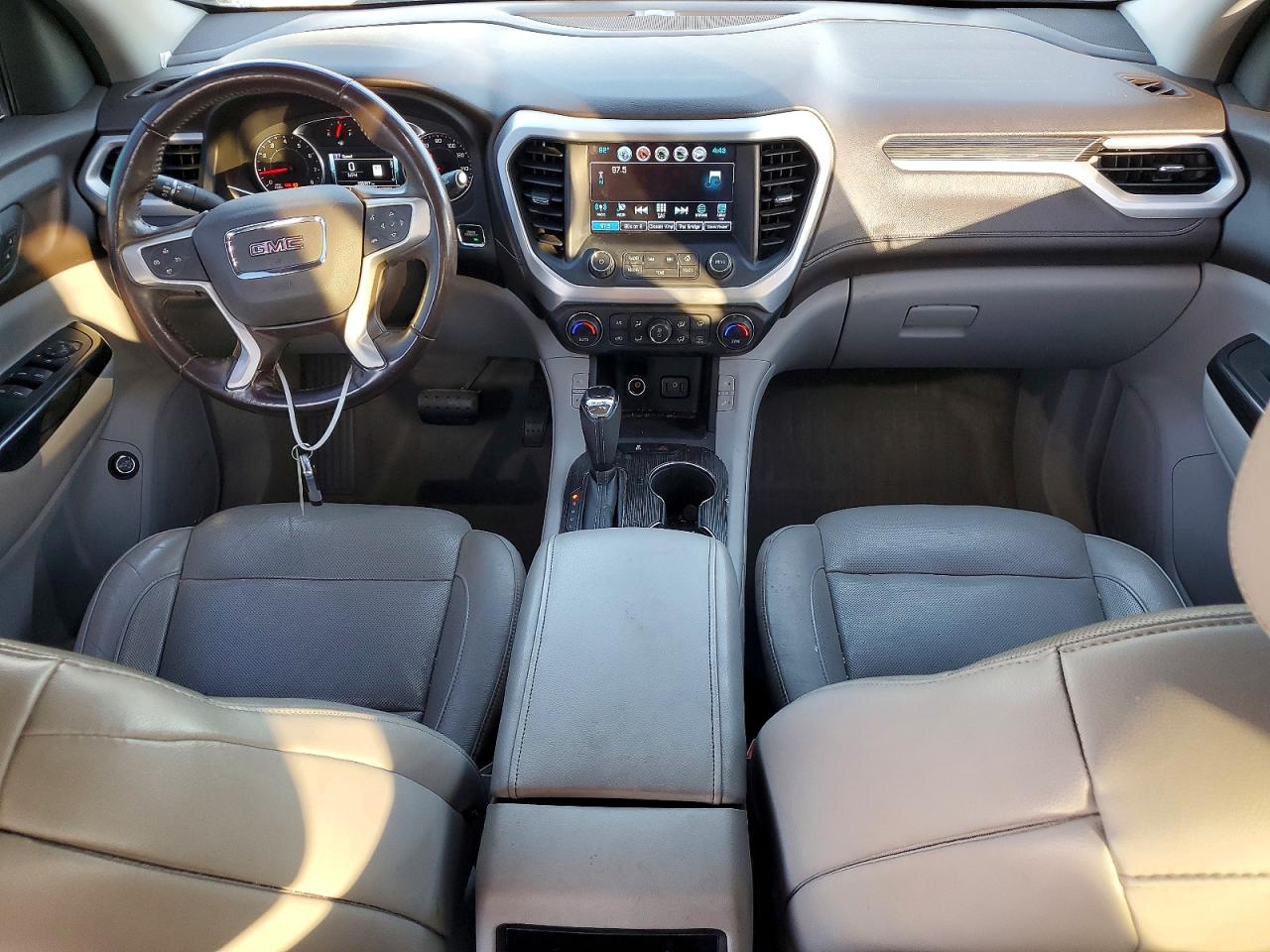 2019 GMC ACADIA SLT-1 photo 8