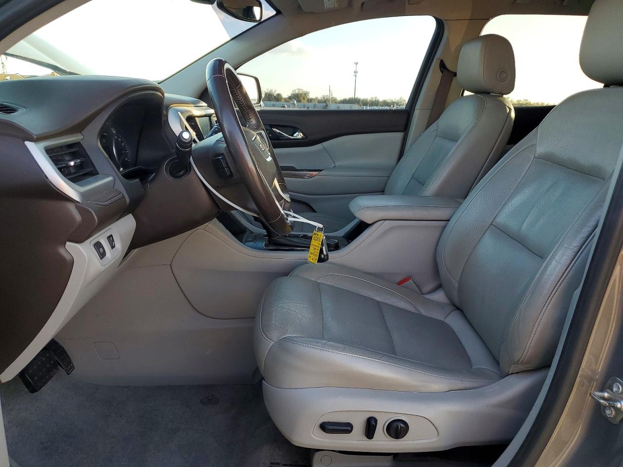 2019 GMC ACADIA SLT-1 photo 7