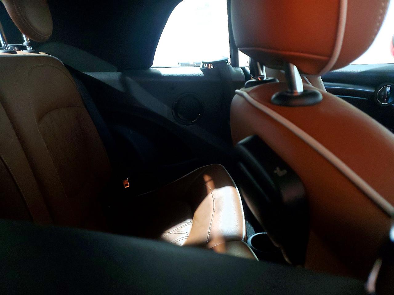 2022 MINI COOPER S photo 10
