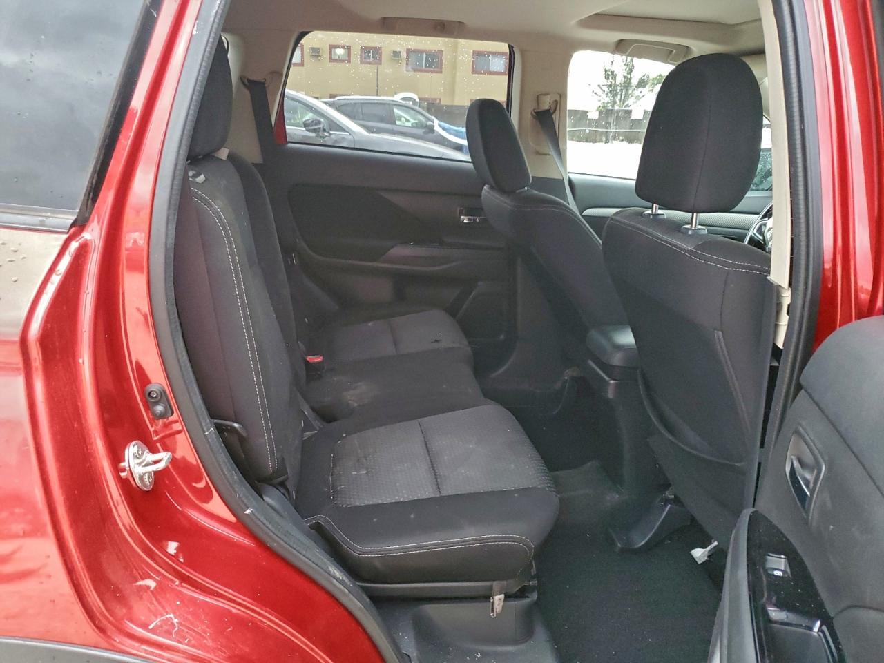 2017 MITSUBISHI OUTLANDER SE photo 11