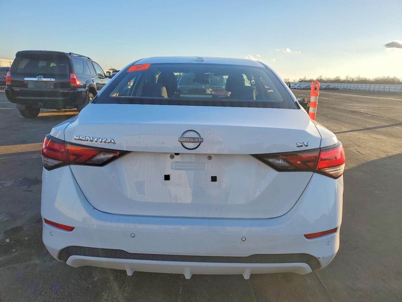 2024 NISSAN SENTRA SV photo 6