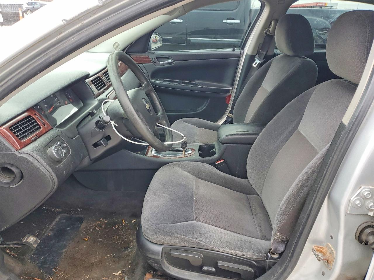 2009 CHEVROLET IMPALA LS photo 7