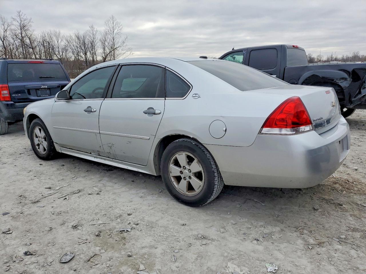 2009 CHEVROLET IMPALA LS photo 2