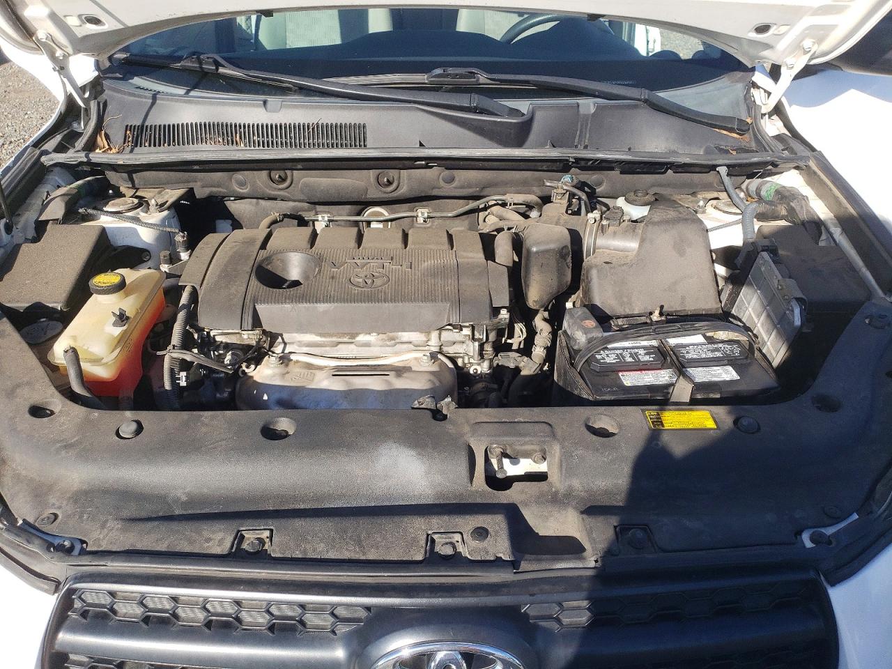 2012 TOYOTA RAV4 photo 12