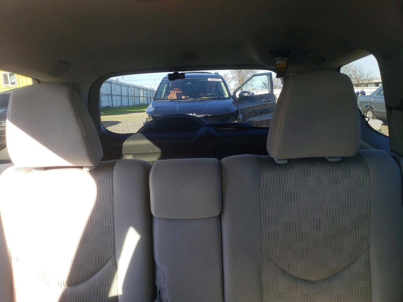2012 TOYOTA RAV4 photo 10