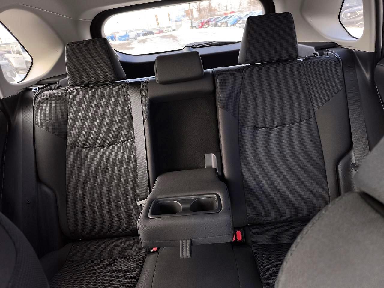 2025 TOYOTA RAV4 LE photo 19