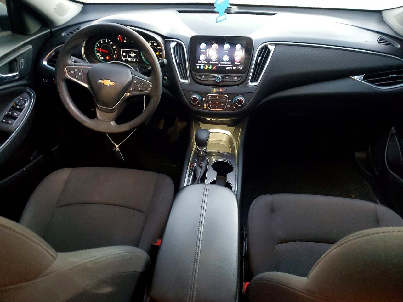 2021 CHEVROLET MALIBU LT photo 8