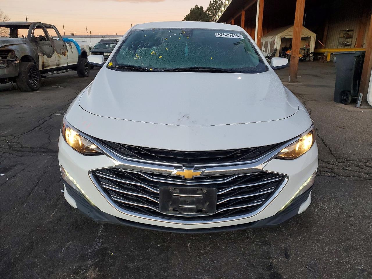 2021 CHEVROLET MALIBU LT photo 5